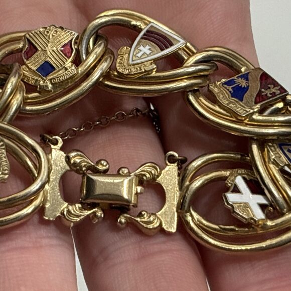 Vintage Gold Tone Heraldic Enamel Shield Link Bracelet 7" - Picture 10 of 14